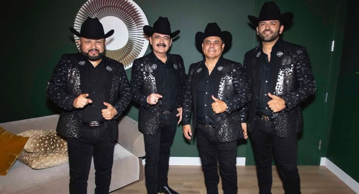 ¡Vamos hoy a bailar el Tucanazo! Tucanesen hoy en el Palenque