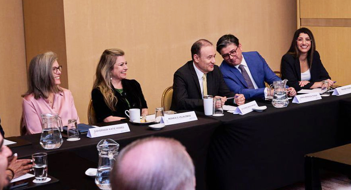 El gobernador Alfonso Durazo se reunió con la gobernadora de Arizona, Katie Hobbs