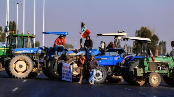 Agricultores condicionan la mesa de diálogo: Se niegan a que Julio Berdegué lidere el encuentro