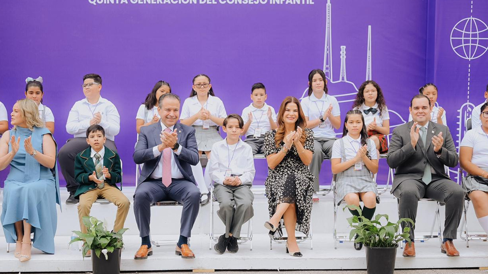 Alcalde Astiazarán toma protesta al XXXIX Cabildo Infantil y refuerza compromiso con la niñez de Hermosillo