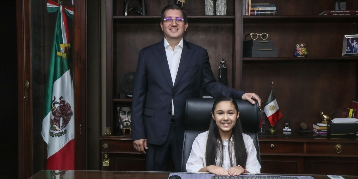 Ángela Sofía es alcaldesa de Navojoa por un día