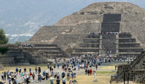 Aumenta el flujo de turistas tras tiroteo en Teotihuacán; revisión de seguridad se vuelve más rigurosa