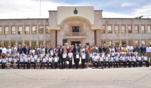 Cabildo Infantil exhorta por la paz; Lamarque pide dedicación y constancia