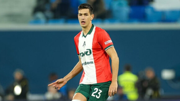 César Montes sigue encendido; el sonorense llega a tres partidos marcando con el Lokomotiv Moscú