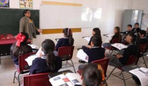 SEP desmiente megapuerte escolar del 30 de abril al 5 de mayo