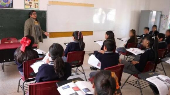 SEP desmiente megapuerte escolar del 30 de abril al 5 de mayo