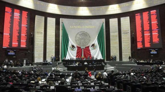 Diputados avalan reforma para facultar al Congreso a emitir ley general contra el feminicidio