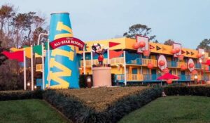 Disney World enfrenta demanda por infestación de chinches en hotel de Florida