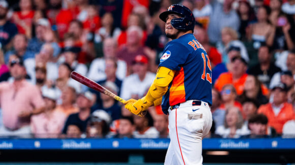 Sonorense Isaac Paredes responde con cuadrangular y los Astros evitan la barrida ante New York