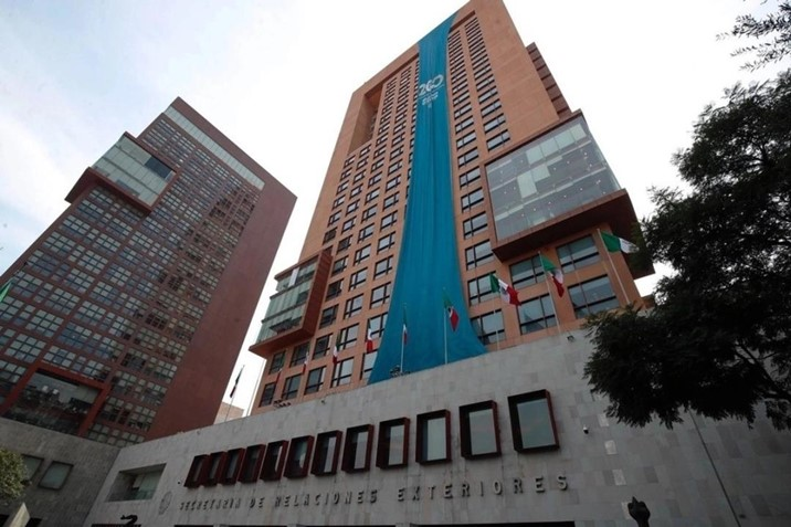 México recibe solicitudes de extradición de Estados Unidos para varias personas sin dar nombres.