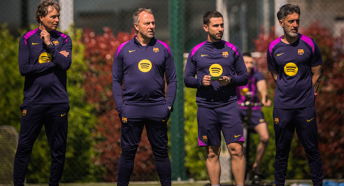 Flick aseguró que se enfocará solo en el Barcelona y no en las declaraciones de Álvaro Arbeloa