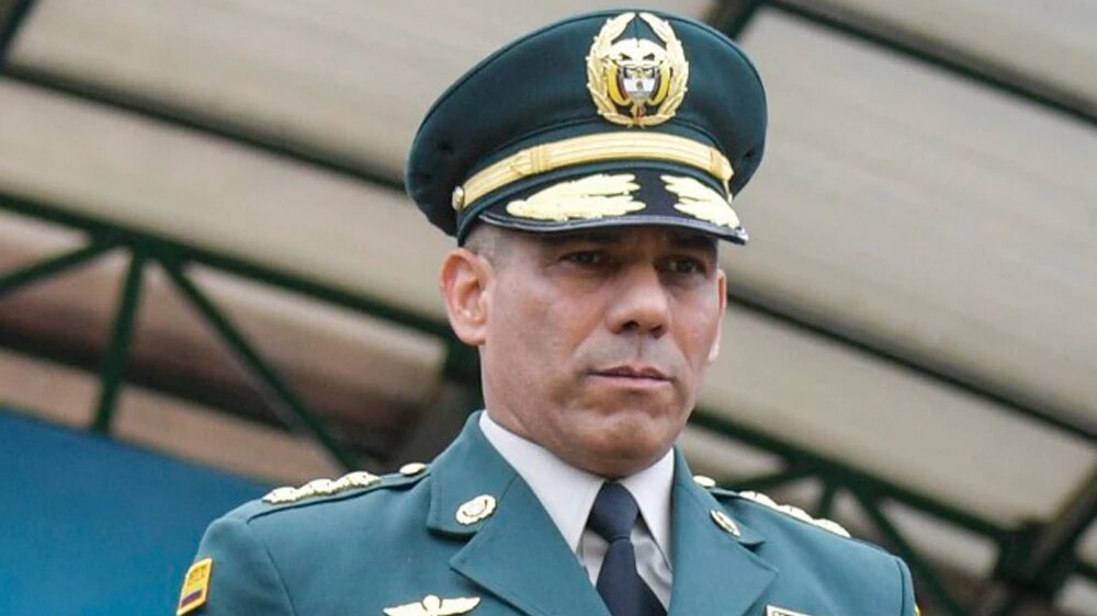 Ex Comandante colombiano Eduardo Zapateiro enfrenta imputación por acoso sexual.