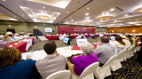 Gobernador Durazo destina 150 millones de pesos para 470 obras públicas