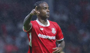 ¡Lamentable! Helinho expone racismo en su contra tras la campal entre Diablos del Toluca y América