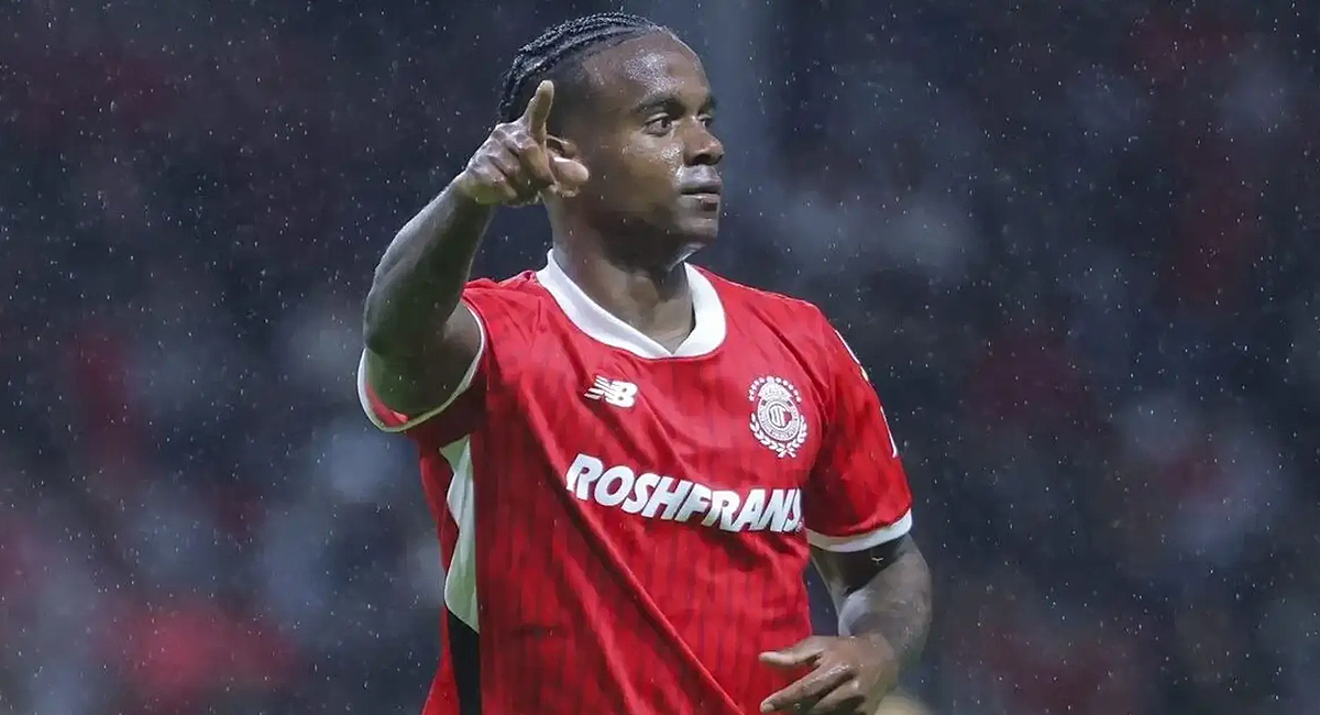 Helinho evidenció comentarios racistas en su contra luego de la pelea entre Toluca y América