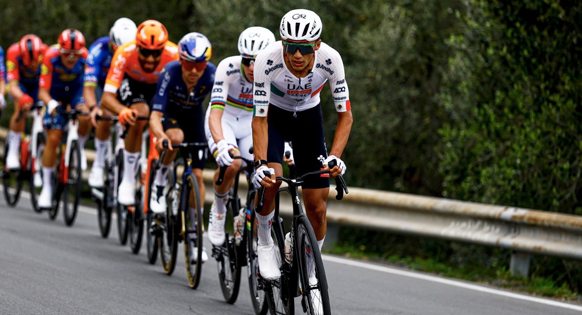 Isaac del Toro será el líder del UAE Team Emirates durante la Vuelta al País Vasco 2026