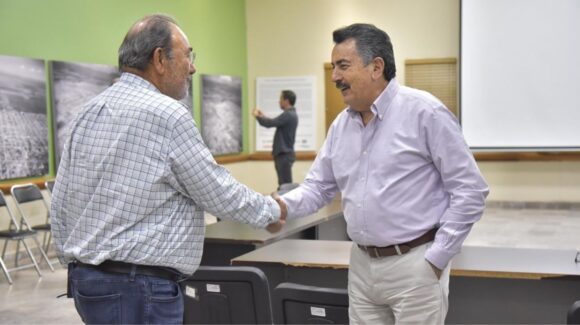 Javier Lamarque sostiene diálogo colaborativo con miembros de Cajeme Cómo Vamos