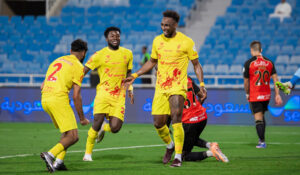 Julián Quiñones firma doblete con el Al-Qadisiya y supera a CR7 en la pelea por el título de goleo de la SPL