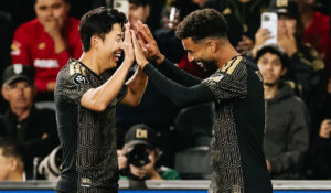 Los Ángeles le pegan al bicampeón de la Liga MX y se acercan a la final de Concachampions