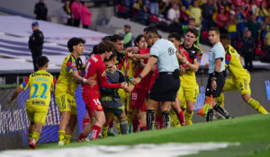 FMF revela la sanción contra jugadores del Toluca y América tras su batalla campal en el Estadio Banorte