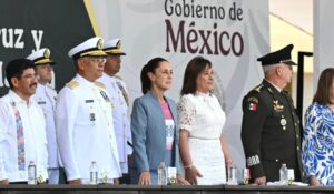 “La patria se ama y se defiende”: Sheinbaum en el 122 aniversario de la defensa de Veracruz