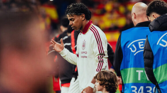 Lamine Yamal condena gritos islamofóbicos tras empate entre España y Egipto “Intolerables”