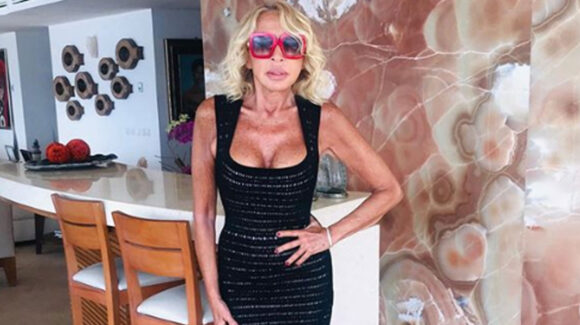 Laura Bozzo entró en crisis en plena entrevista y amenaza a reporteros con llamar a la policía