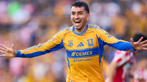 Tigres UANL le pega al líder; golean a Chivas del Guadalajara y sueñan con la Liguilla del Clausura 2026