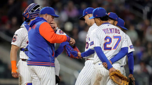 Con los Mets como una decepción hasta el momento, el puesto de Mendoza está en la cuerda floja