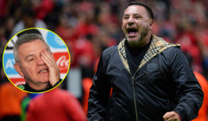 Antonio Mohamed ‘explota’ contra Javier Aguirre tras no convocar a Marcel Ruiz: “Está cada día mejor”