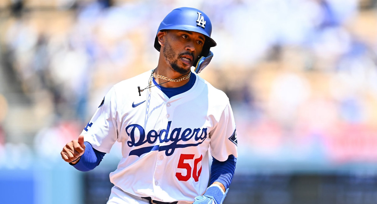 Mookie Betts causará baja de los Dodgers por una lesión en el oblicuo derecho