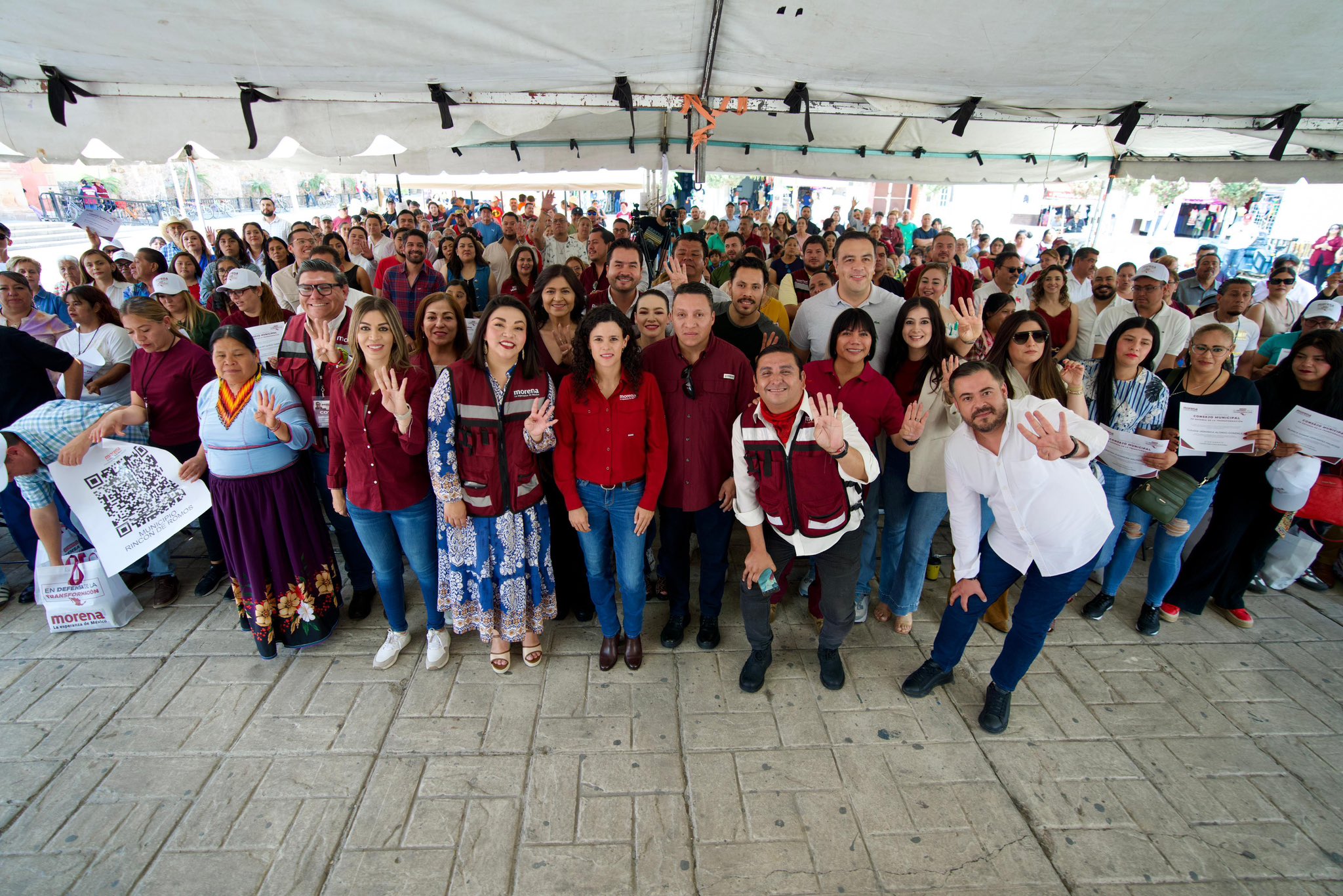 PAN critica patriotismo de Morena en tensión política nacional.