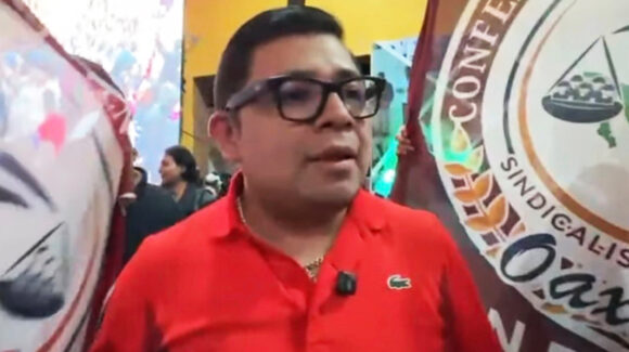 Matan a balazos a líder transportista en Oaxaca; sicarios irrumpieron en su trabajo y dispararon