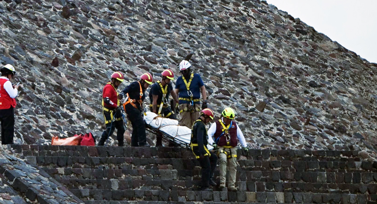 Socorristas y paramédicos prestaron ayuda en el lugar de los hechos