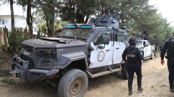 Sicarios emboscan a policías en Michoacán: Dos agentes fueron hospitalizados tras resultar heridos