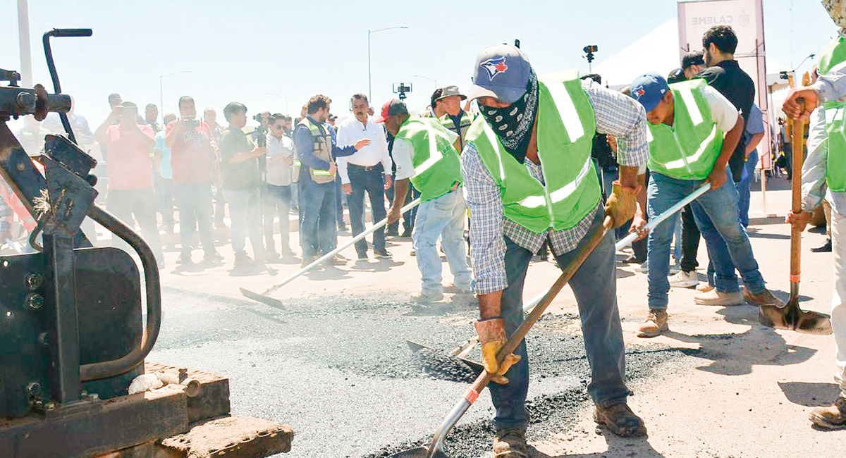 Lamarque Cano cuestiona propuesta de ampliar uso de concreto hidráulico en pavimentación en Cajeme