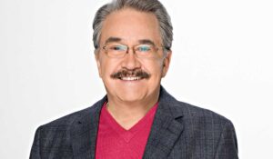 Pedro Sola critica lugares pet friendly por permitir entrada con perros