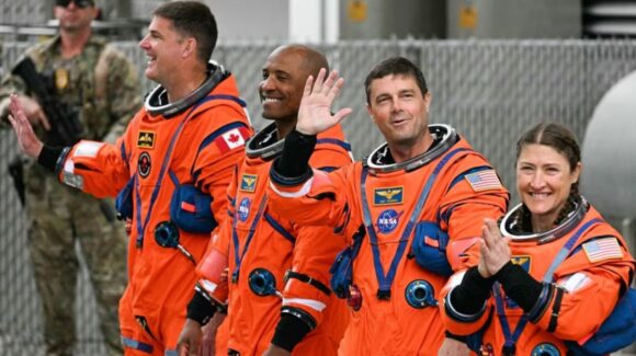 Primer día de Artemis II: Los astronautas orbitan la Tierra antes del viaje lunar