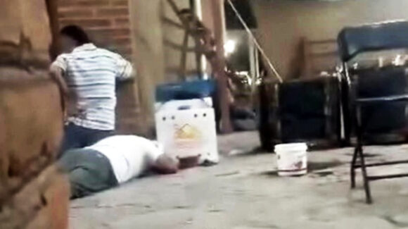 Pelea clandestina de gallos termina en balacera en Querétaro; cinco muertos y al menos siete heridos