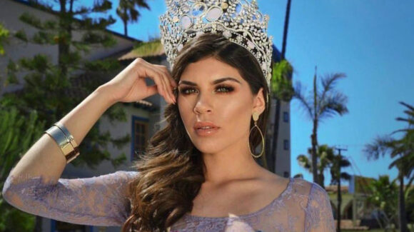 Asesinan a balazos a Carolina Flores, exreina de belleza, en CDMX; investigan a su esposo y suegra