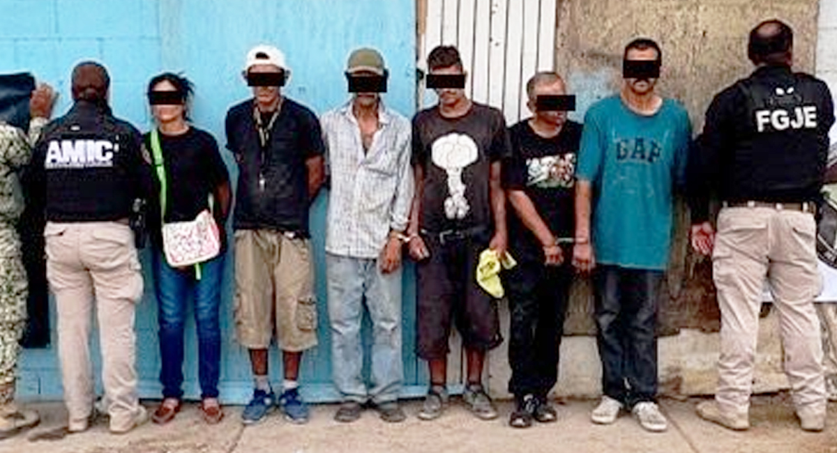Una mujer y cinco hombres detenidos tras operativo contra el narcomenudeo al norte de Sonora