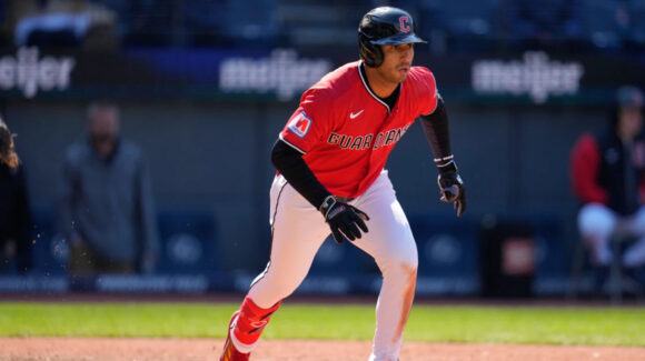 Rocchio se viste de héroe y los Guardians dejan en el terreno de juego a los Royals