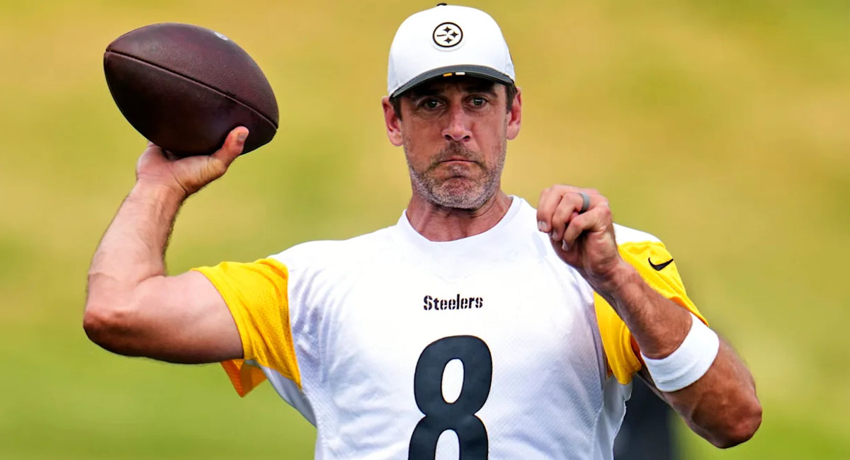 Rodgers podría anunciar pronto si continúa por una campaña más o se retira