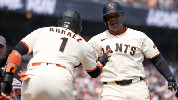 Rafael Devers se vuela la barda y San Francisco asegura la serie sobre los Phillies