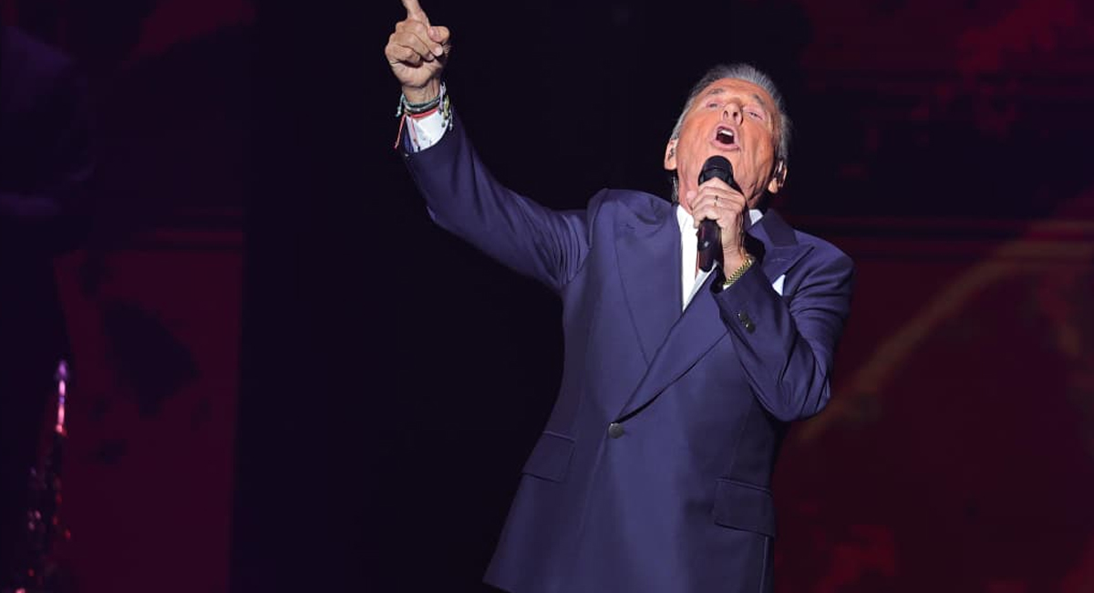 Ricardo Montaner hace vibrar el CUM en Hermosillo