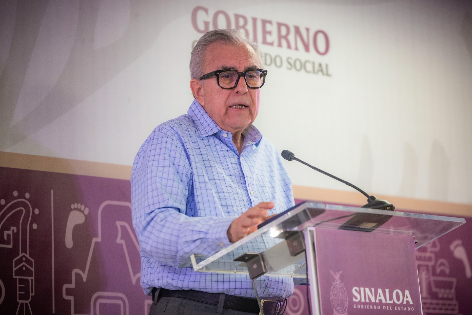 Movimiento Ciudadano pide renuncia de gobernador Rocha Moya tras señalamientos de Estados Unidos.