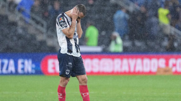 Sergio Canales se despide de Rayados; el español sería la primera baja del Monterrey tras el Clausura 2026