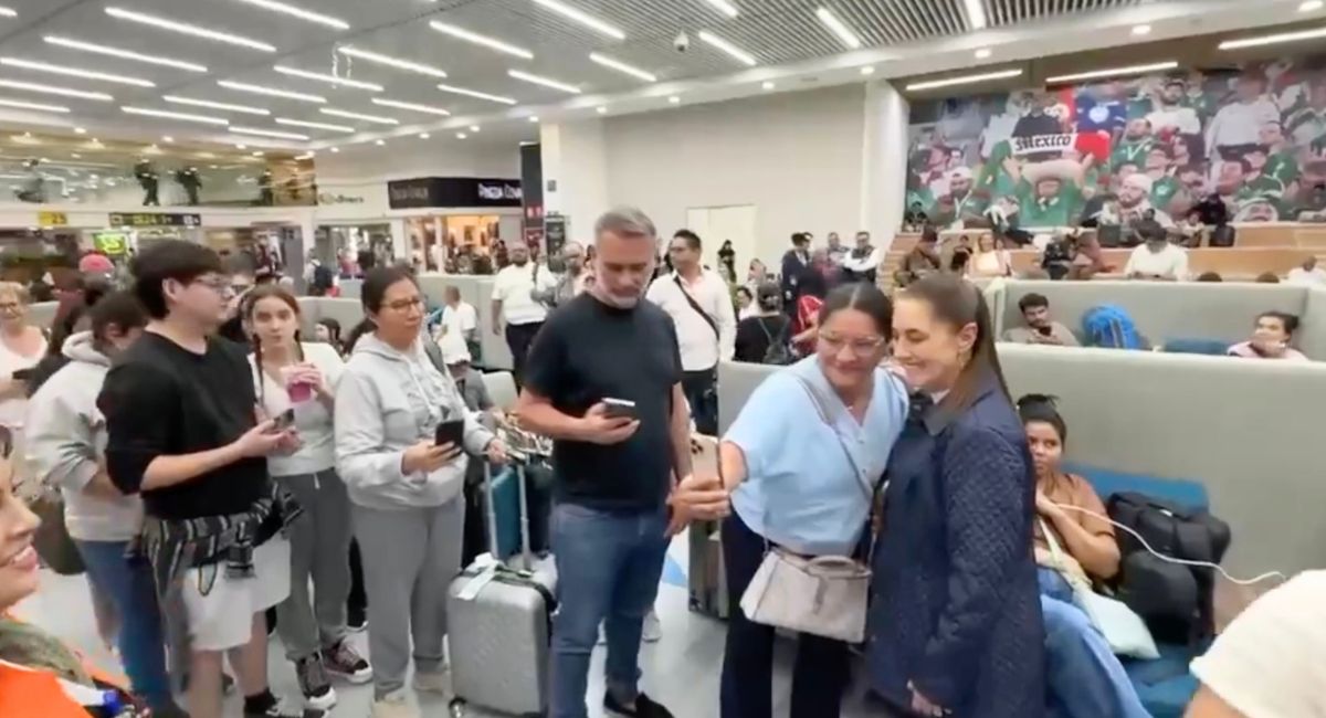 Claudia Sheinbaum arriba a Madrid: así la recibieron connacionales en España