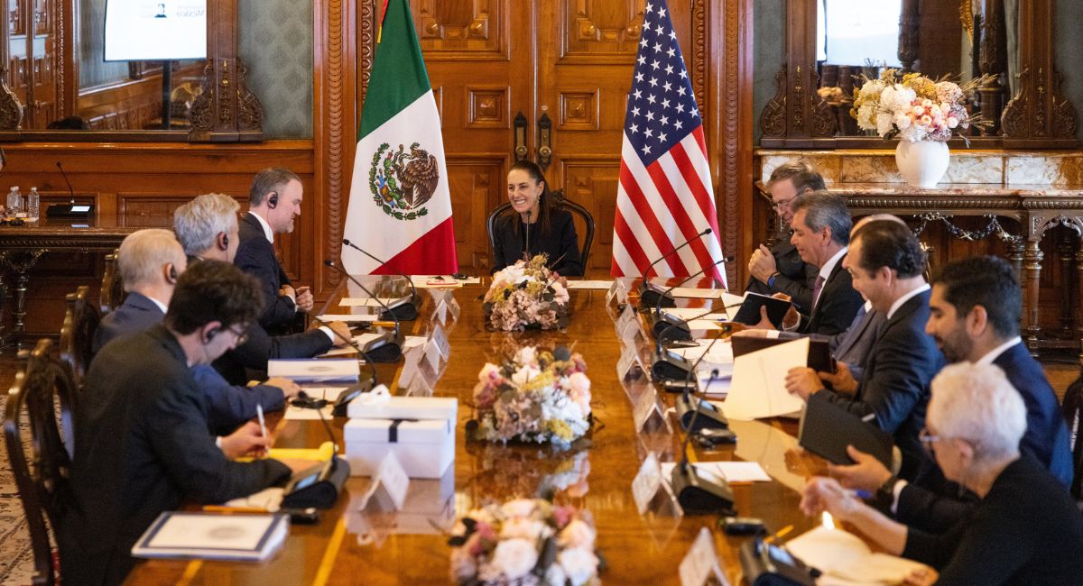 Sheinbaum recibe a Jamieson Greer en Palacio Nacional; conversan sobre el T-MEC