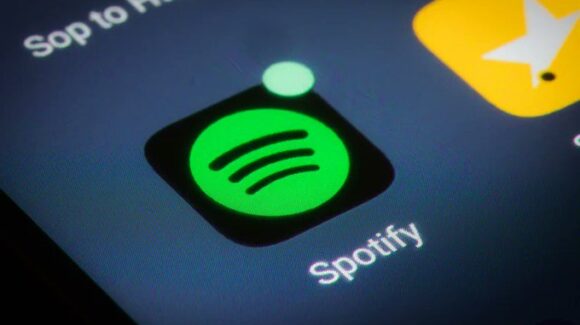 La plataforma Spotify creará etiqueta para identificar artistas humanos ante contenido con IA